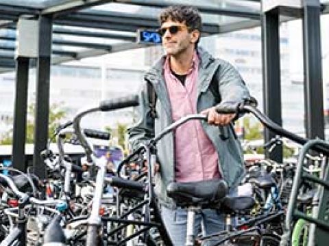 Onderzoek: hoe staat het met onze kennis, houding en gedrag rondom duurzaam vervoer? 