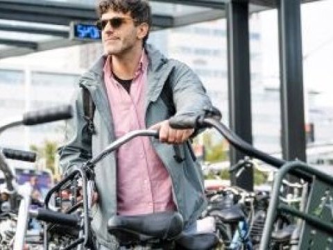 Onderzoek: hoe staat het met onze kennis, houding en gedrag rondom duurzaam vervoer? 