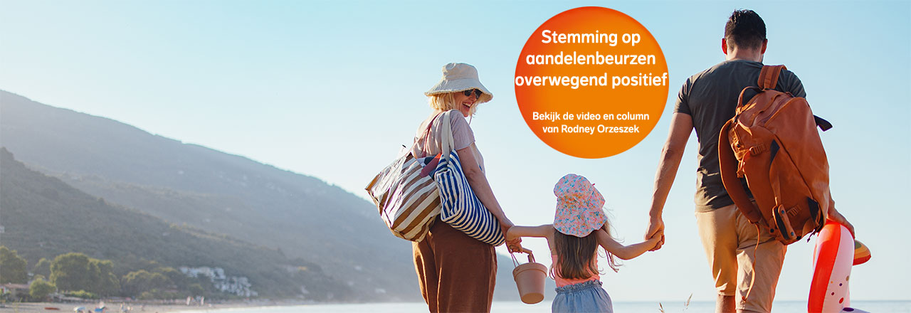 Gezin op het strand