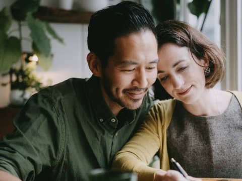 Samenwonen: zo krijgen jullie grip op je geldzaken 